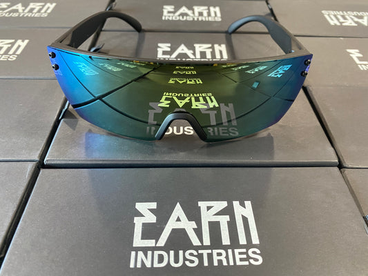 EARN SHADES